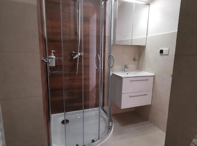 Kakadu Aparthotel 3*